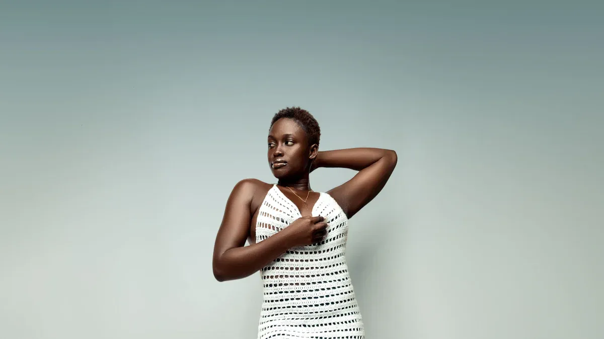 Why Is Knitted Fabric So Popular in Fashion and Sportswear?