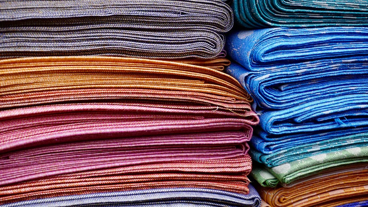Key Qualities of a Great Yoga Wear Fabric Manufacturer